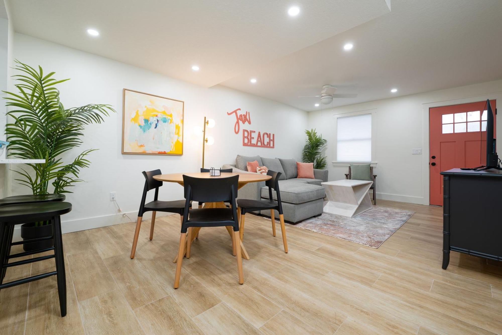 Be A Nomad Lovely 2Br 1Blk From The Ocean ジャクソンビル・ビーチ エクステリア 写真