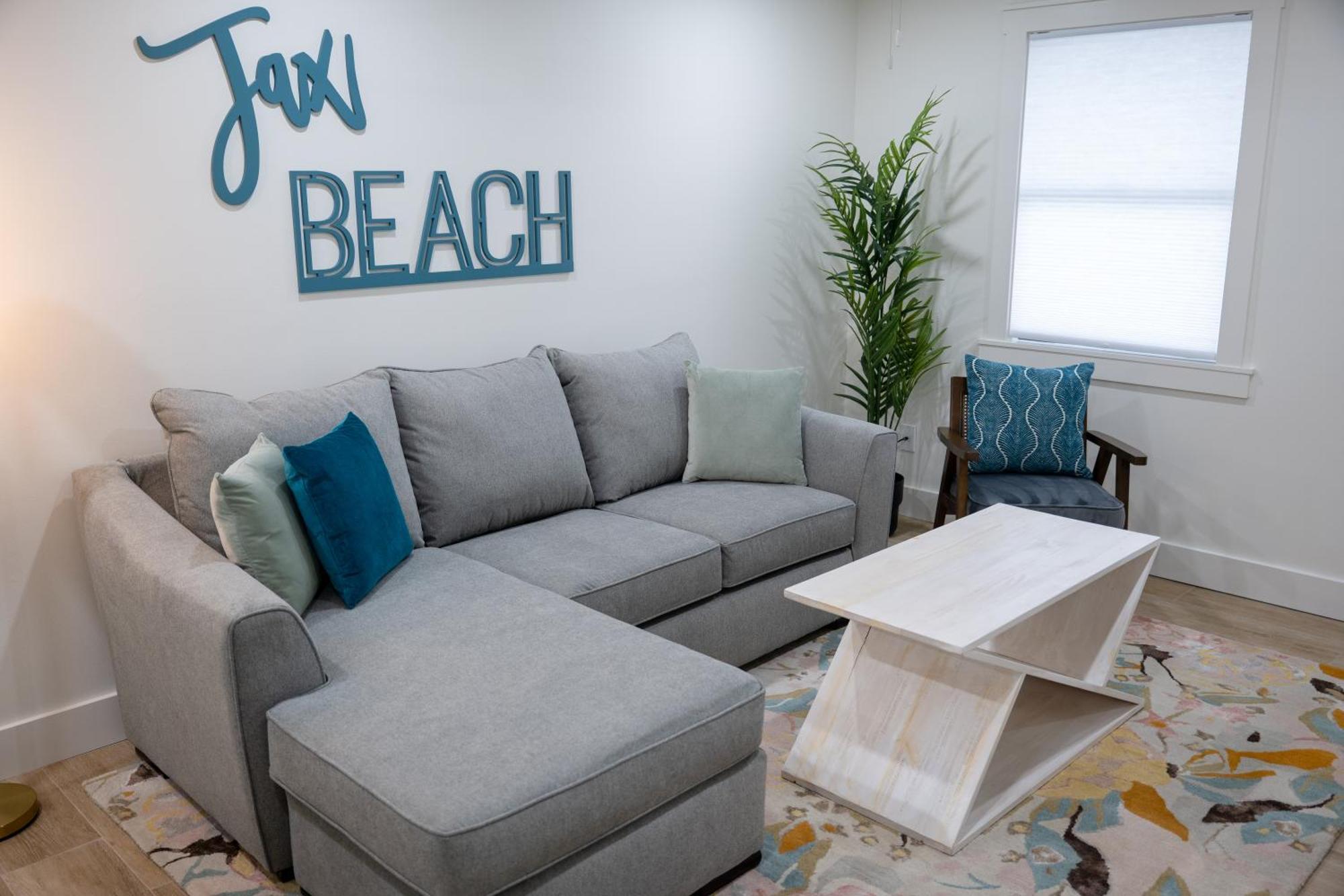 Be A Nomad Lovely 2Br 1Blk From The Ocean ジャクソンビル・ビーチ エクステリア 写真