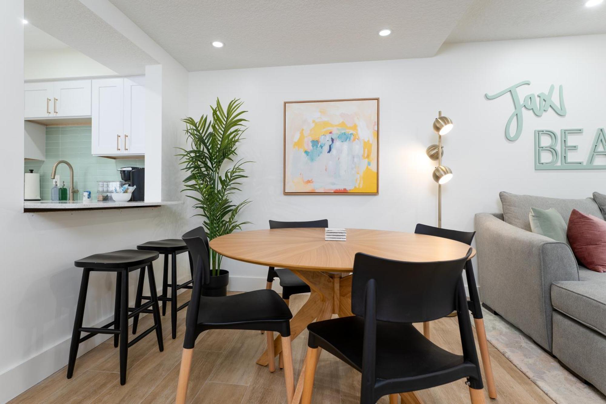 Be A Nomad Lovely 2Br 1Blk From The Ocean ジャクソンビル・ビーチ エクステリア 写真