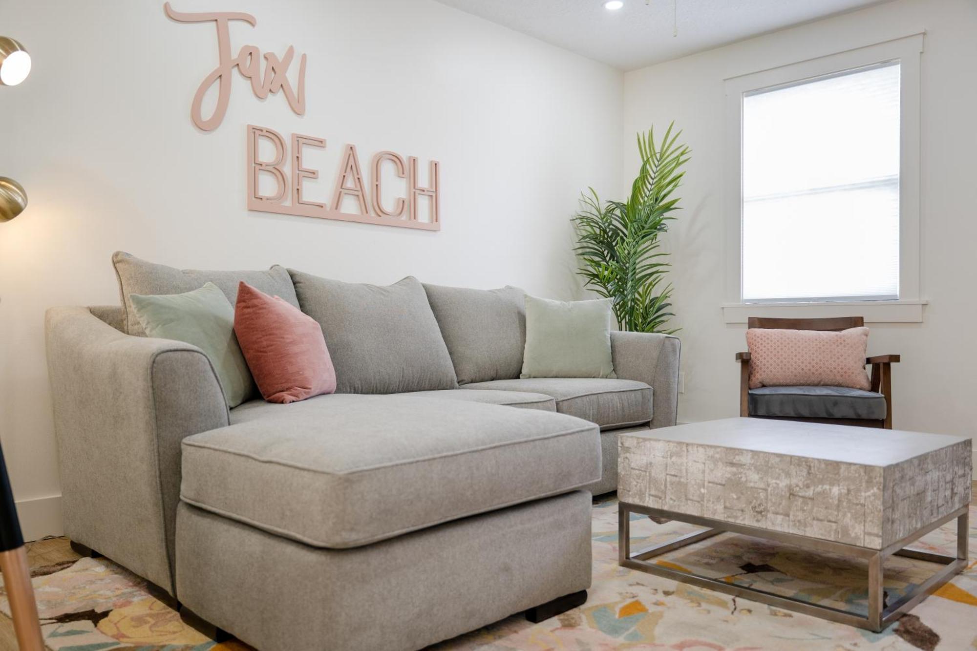 Be A Nomad Lovely 2Br 1Blk From The Ocean ジャクソンビル・ビーチ エクステリア 写真