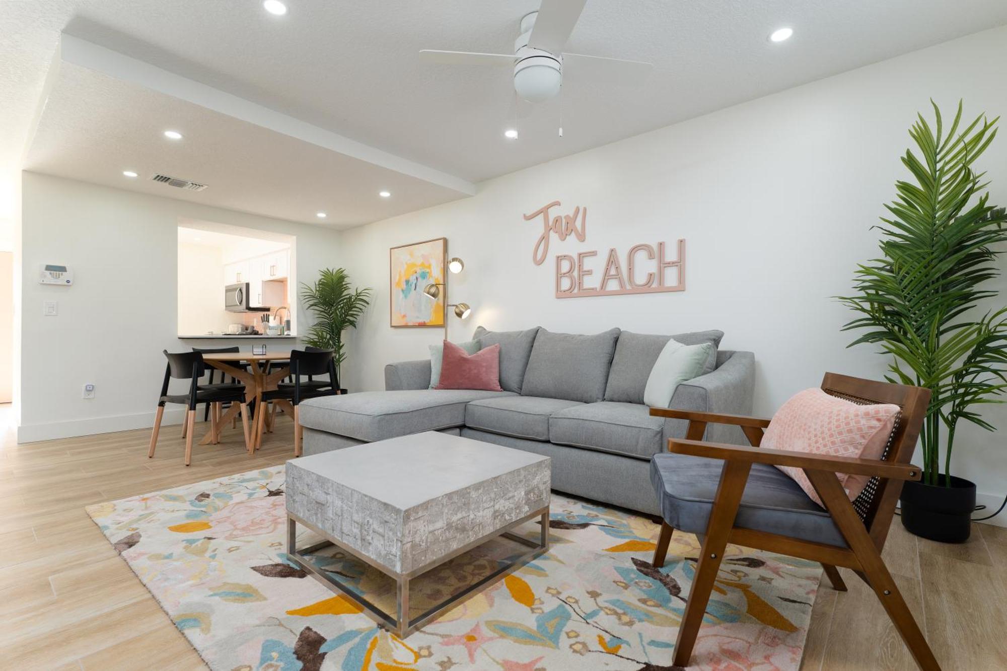 Be A Nomad Lovely 2Br 1Blk From The Ocean ジャクソンビル・ビーチ エクステリア 写真